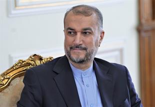 تقدیم استوارنامه سفیر ایتالیا